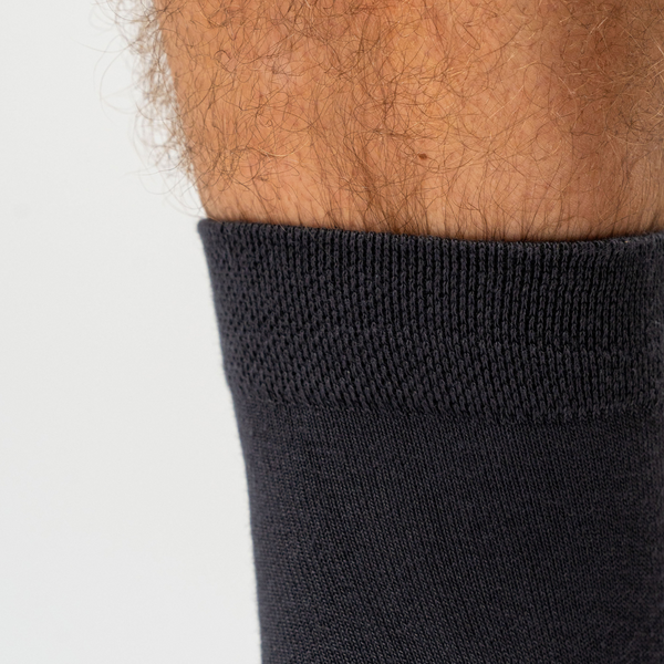 5 par mörkgrå bambustrumpor (lågskurna)