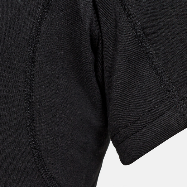 Svart T-shirt mot svett i bambu