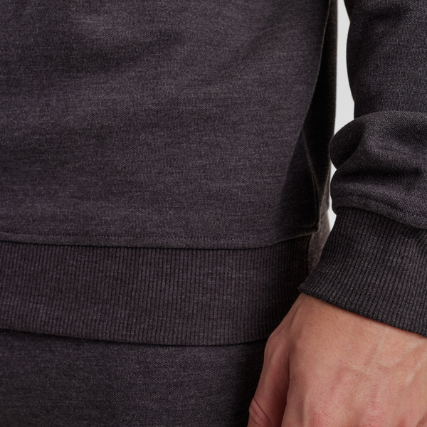 Mörkgrå badge-tröja i bambu