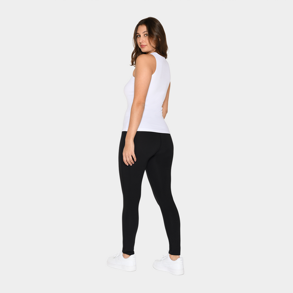 Vitt ribbat linne i bambu