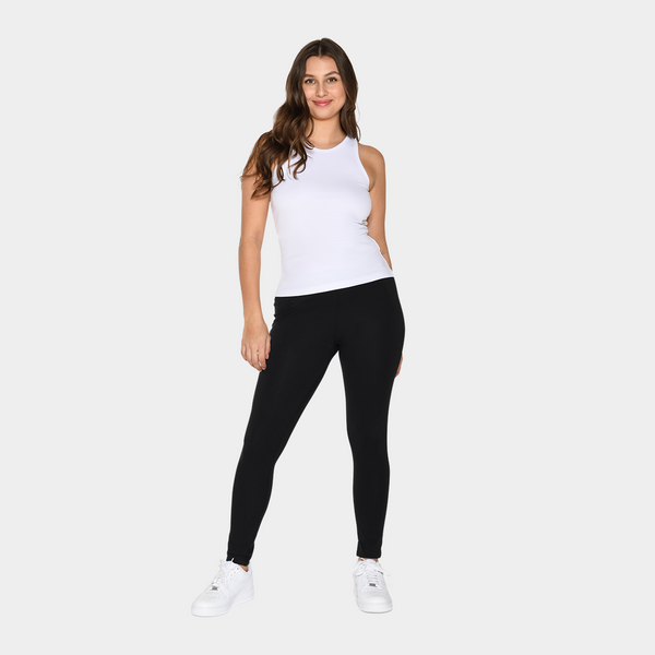 Vitt ribbat linne i bambu