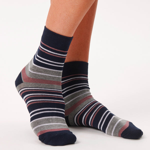 5 par bambus strømper i mauve og stribe mix Copenhagen Bamboo