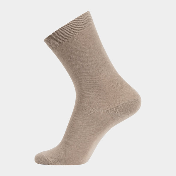 5 par beige strømper i bambus Resteröds