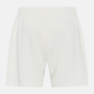 Hvid bambus loungesæt T-shirt og shorts fra CCDK