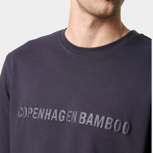 Mörkgrå joggingset i bambu med logotyp