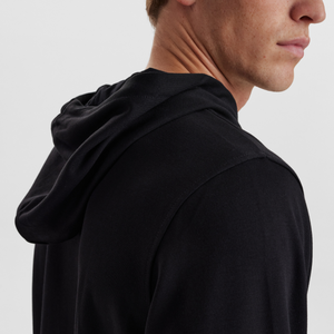 Sort badge hoodie joggingsæt i bambus fra JBS of Denmark