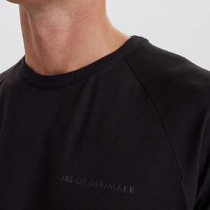 Sort bambus T-shirt fra JBS of Denmark