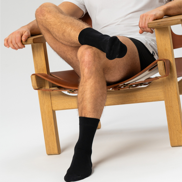 10 par svarta bambusockor med låg urringning