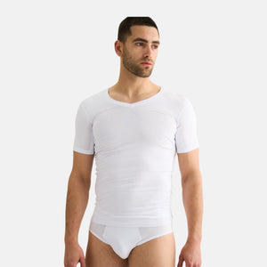 Hvid bambus anti-sved T-shirt med V-hals