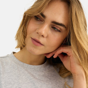 Lys grå bambus oversize T-shirt fra JBS of Denmark