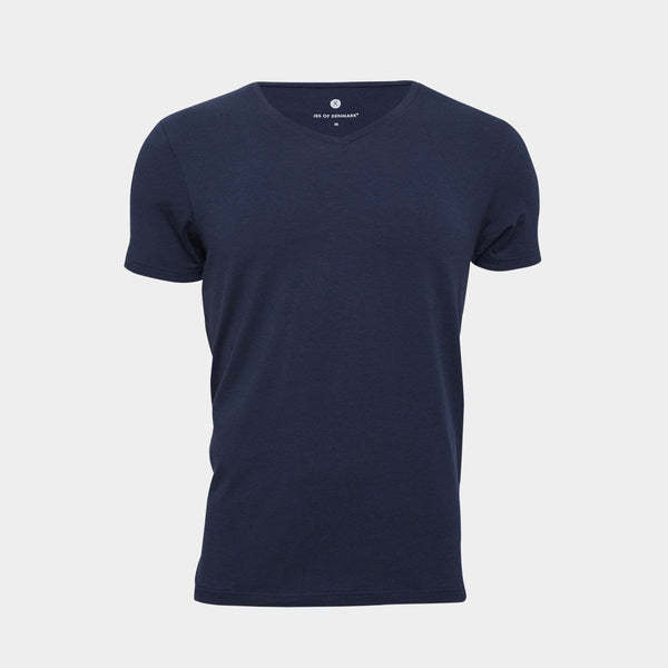 Mörkblå v-ringade bambu T-shirt JBS of Denmark